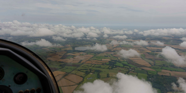 Angleterre sous les nuages